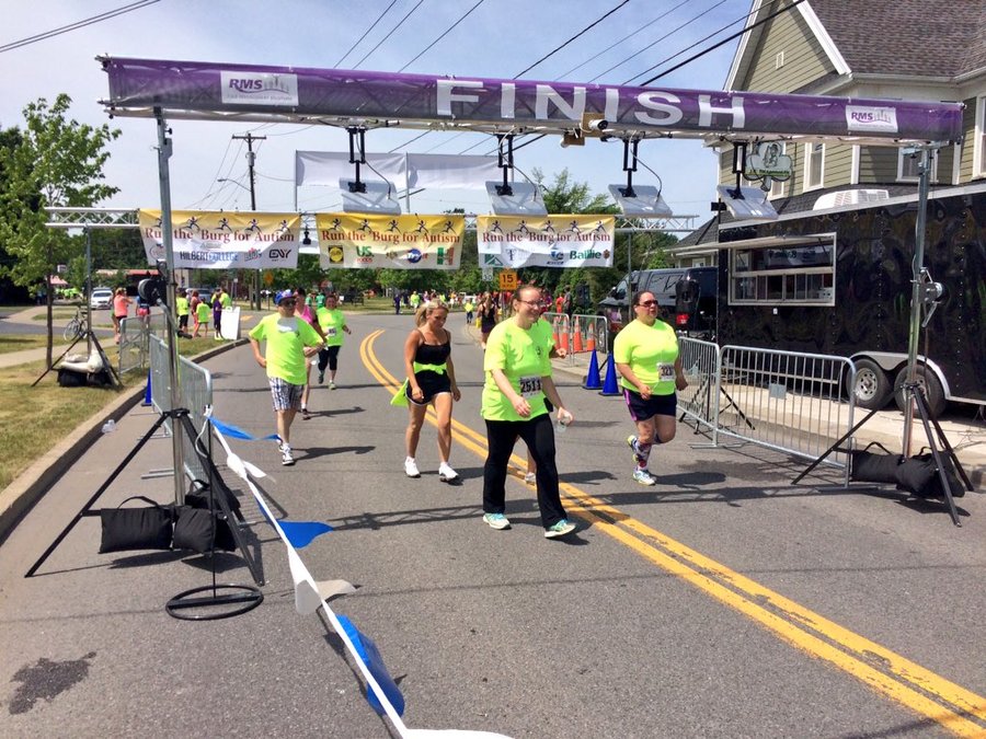 Run the 'Burg brings awareness to Autism in WNY Buffalo, NY